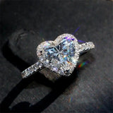 Fiona Heart Ring