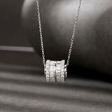 Elegant Geometric Pendant Necklace